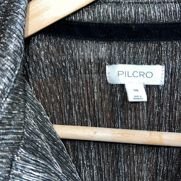 Anthropologie Pilcro shimmery button up - Picture 3 of 6